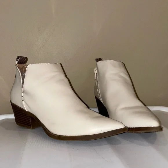 Cream Pointed Toe Ankle Bootie - Picture 1 of 3